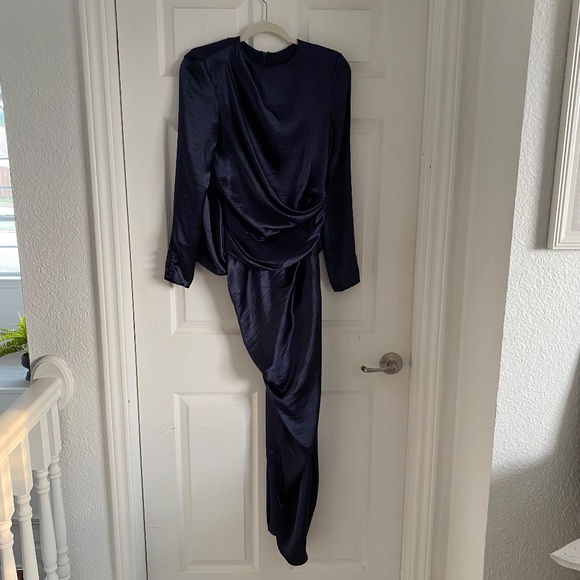 ASOS DESIGN Satin high drape neck maxi dress with long sleeves in navy - Picture 3 of 5